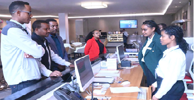 ከ500 በላይ ሰልጣኞች በኢንዱስትሪዎች  ለተግባር ስልጠና ተሰማሩ