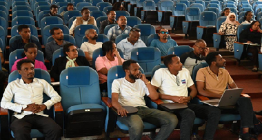 ኢንስቲትዩቱ  ከሀዋሳ ዩንቨርሲቲ ጋር የልምድ ልውውጥ አካሄደ ።